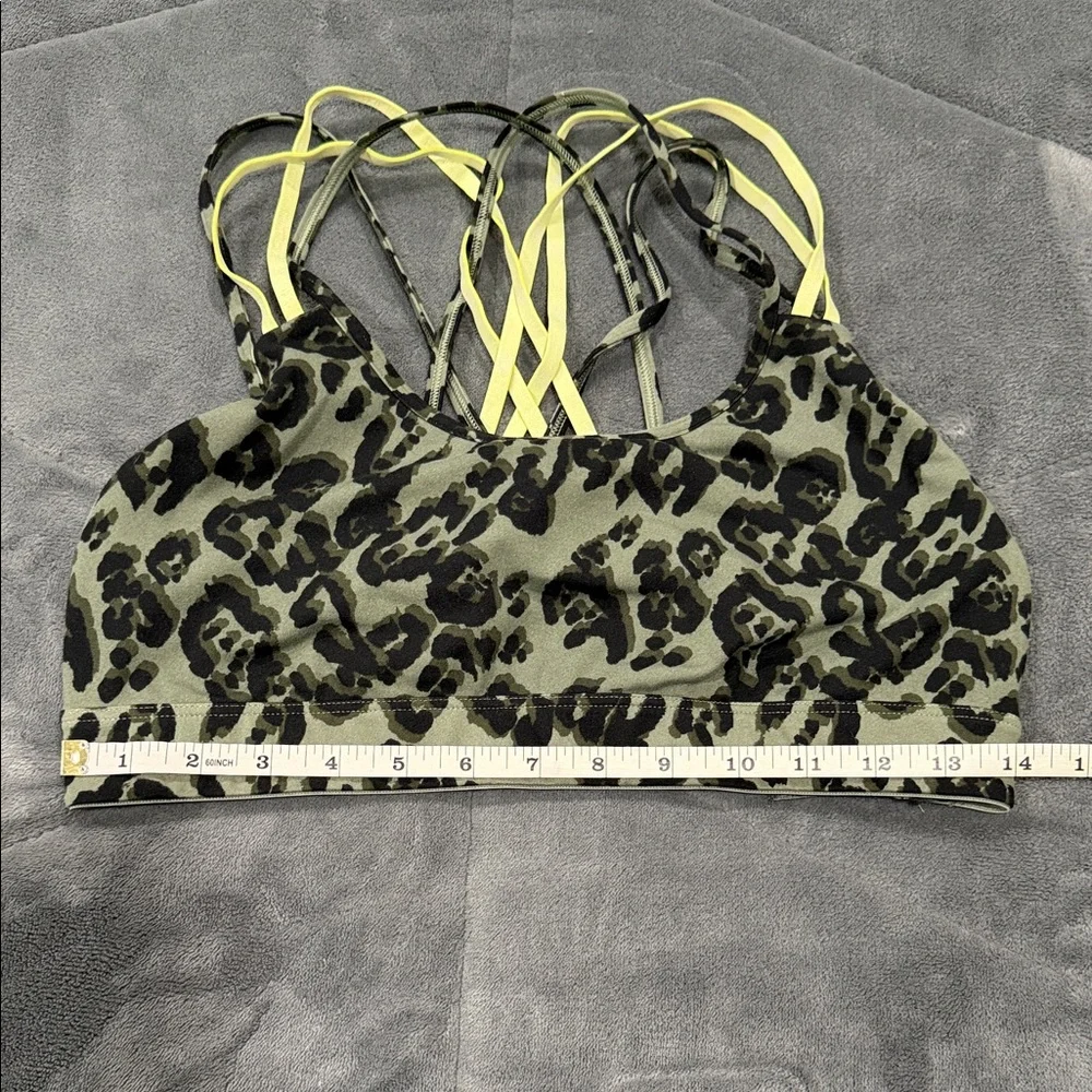 Victoria's Secret Leopard Print Sports Bra and Leggings Set